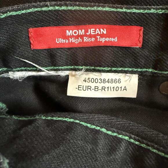 Tommy Jeans Women’s Ultra High Rise Mom Jeans Black Distressed Size 25 - Picture 5 of 9